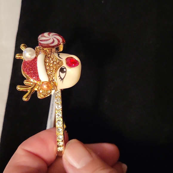 Betsey Johnson Rudolph hinge bracelet - Picture 3 of 3